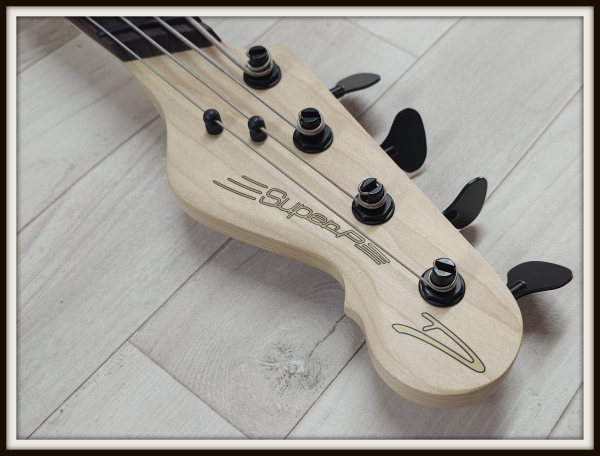 Dingwall SP1 4-String, Black Highgloss